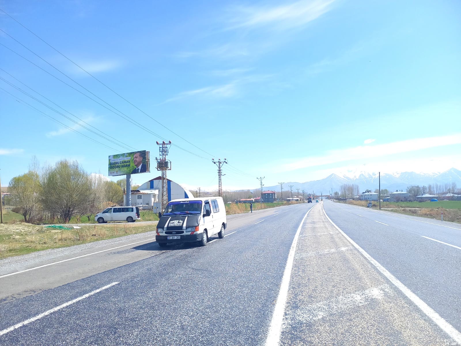 Van Edremit Yolu Yol Panosu