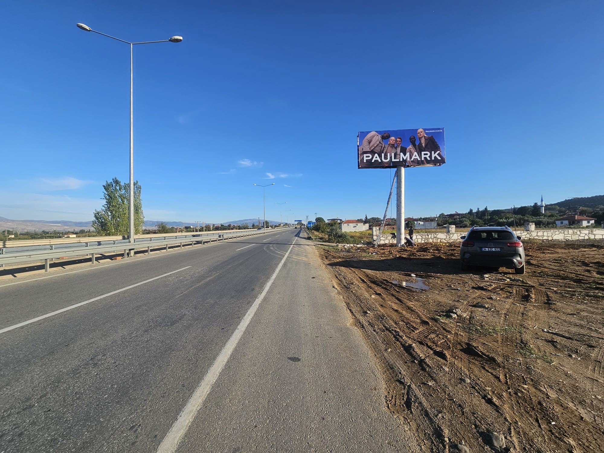 Alaşehir Salihli Yol Panosu