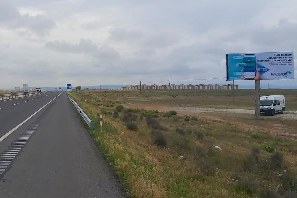 Ankara Aksaray Adana Yolu Yol Panosu