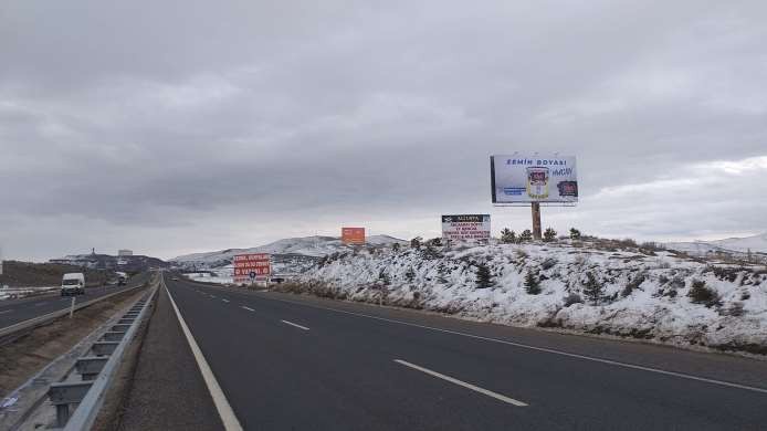 Ankara Polatlı Eskişehir Yolu Yol Panosu