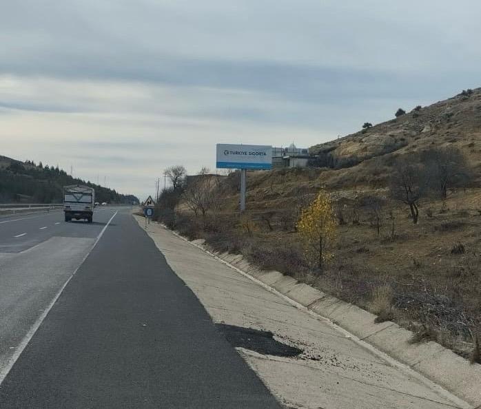 Mardin Diyarbakır Yolu Yol Panosu