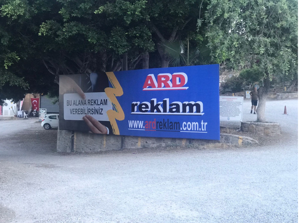 Bodrum Gümüşlük Otopark Megaboard Reklam