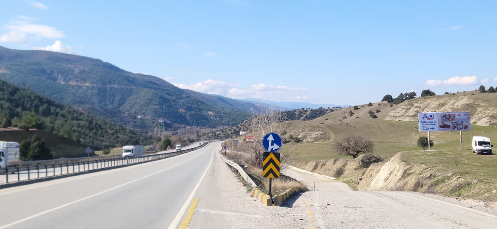 Kastamonu Tosya Karadeniz Sahil Yolu Yol Panosu