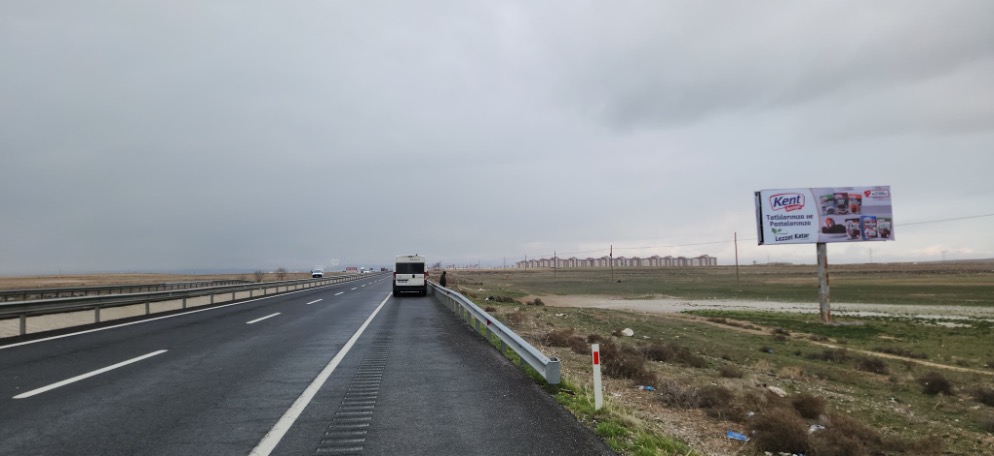 Ankara Aksaray Adana Yolu Yol Panosu