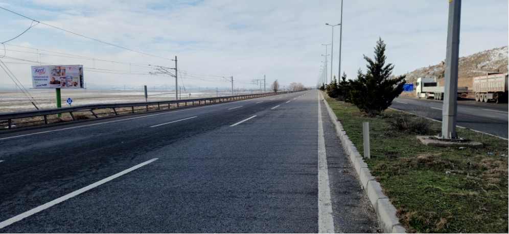 Kayseri Adana Yolu Yol Panosu